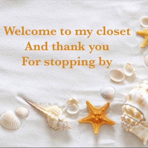 💄WELCOME TO MY CLOSET 💄 - Picture 4 of 4